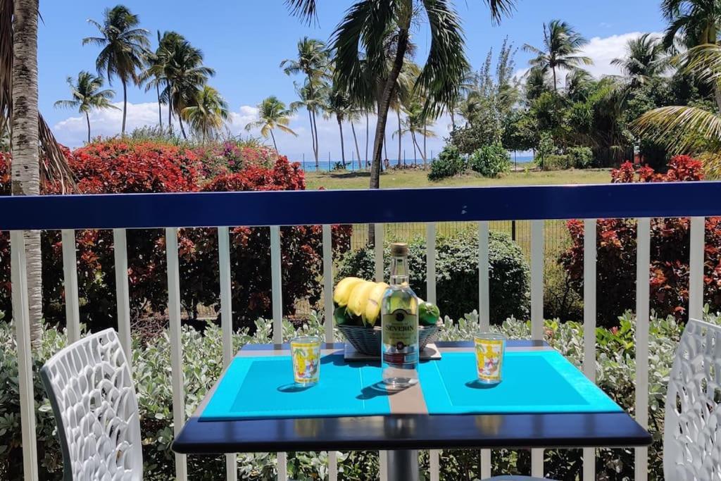 Parfum Des Iles - Vue Mer, Plage A 30M Et Piscine En Option Le Gosier  Exterior photo